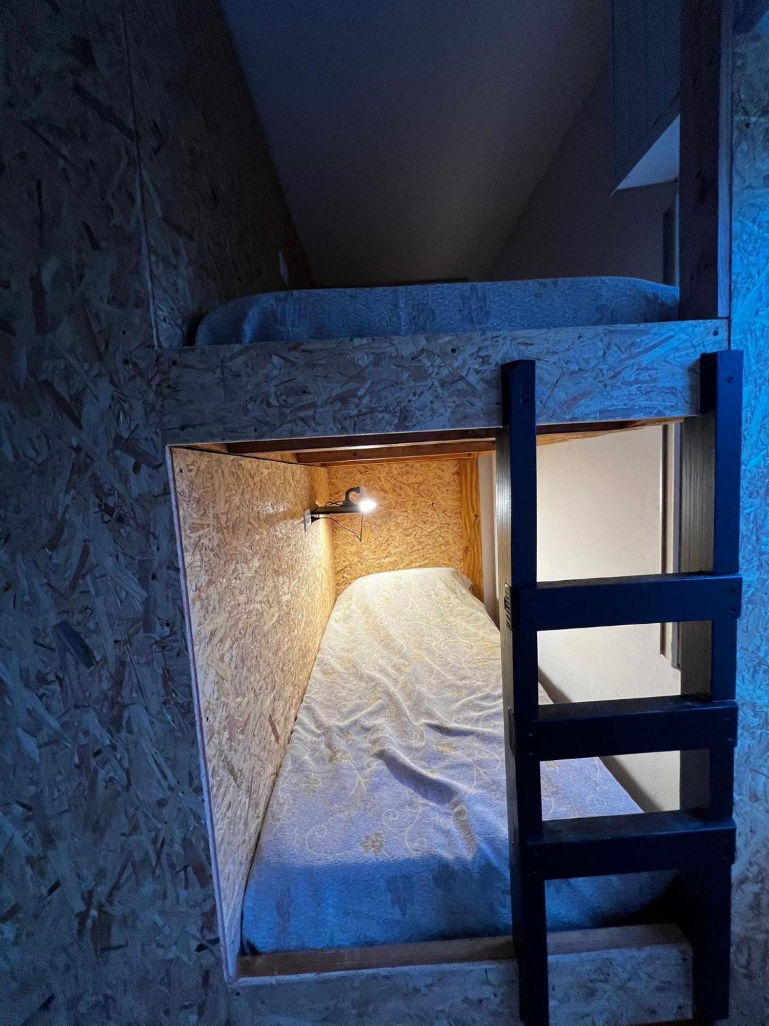 Travesia Sur Hostel El Bolsón エクステリア 写真