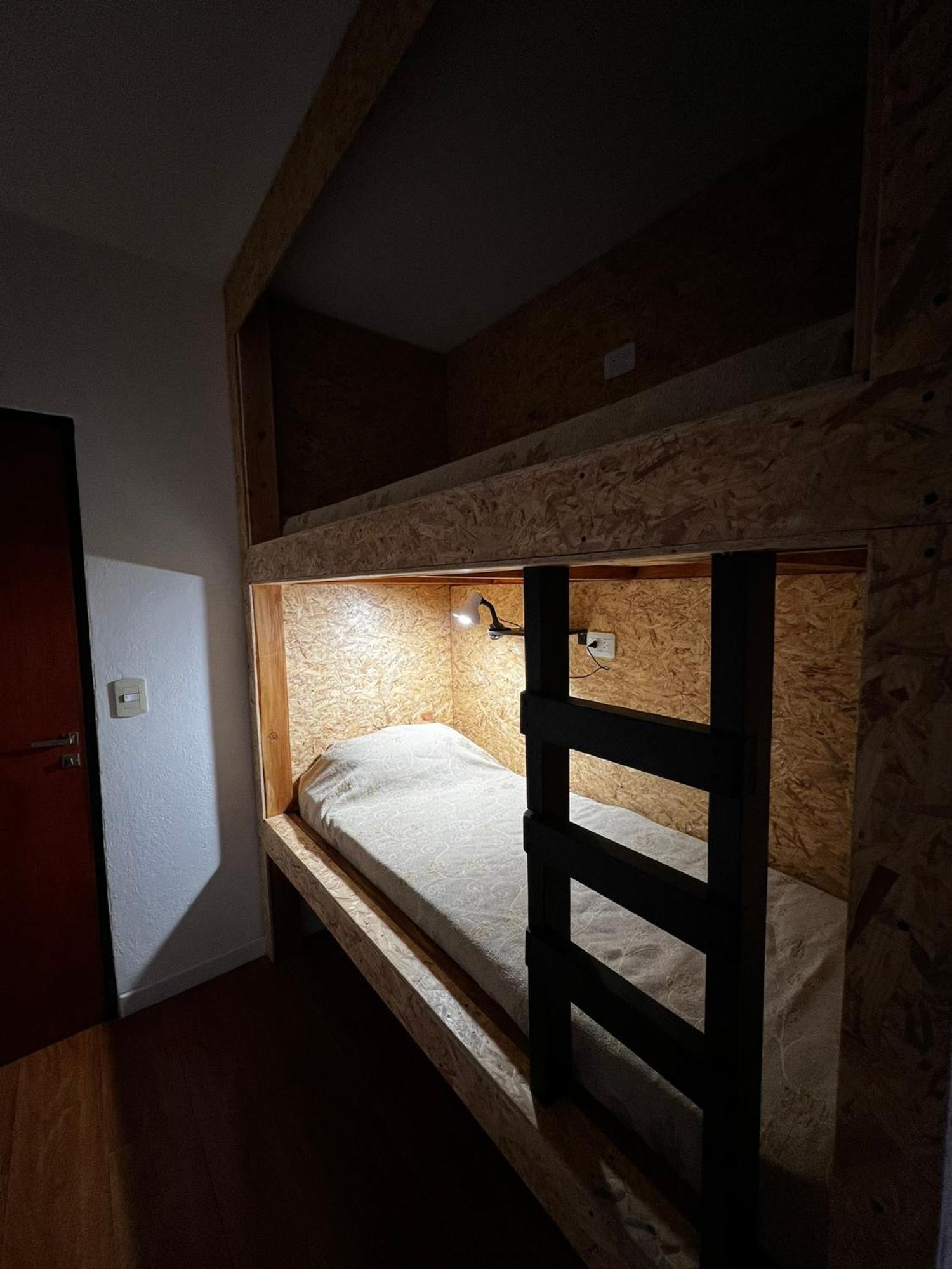 Travesia Sur Hostel El Bolsón エクステリア 写真